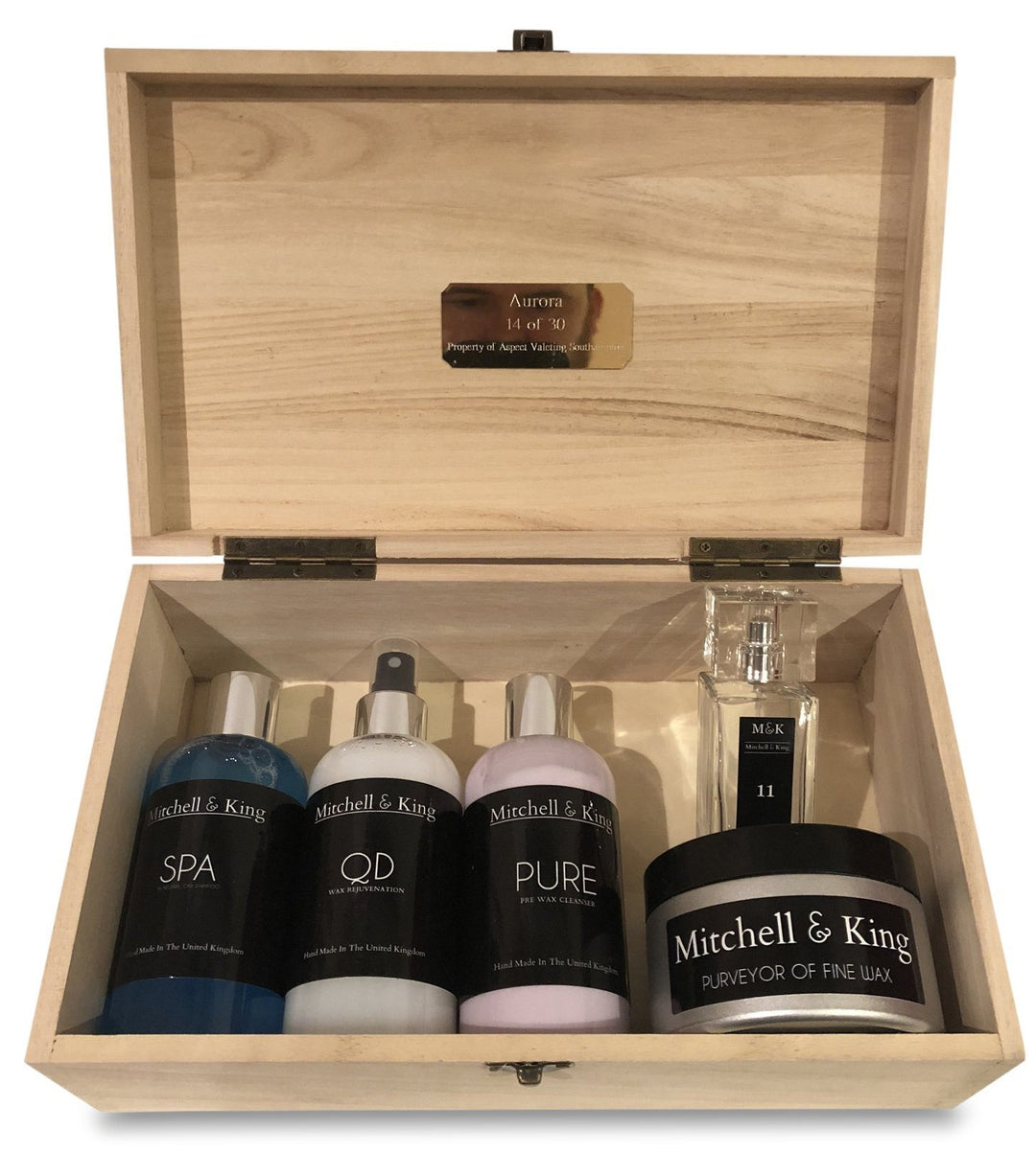 High Performance Winter Car Wax : Mitchell and King | UK – M&K Car Wax